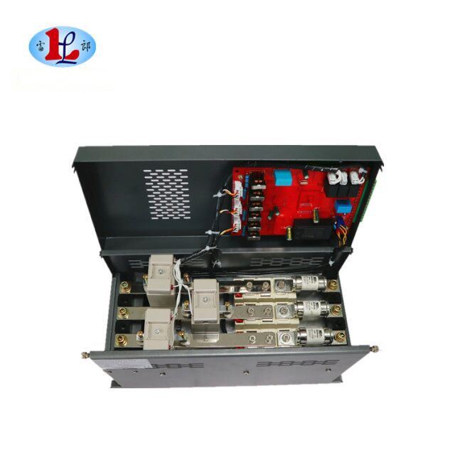 ����׃����