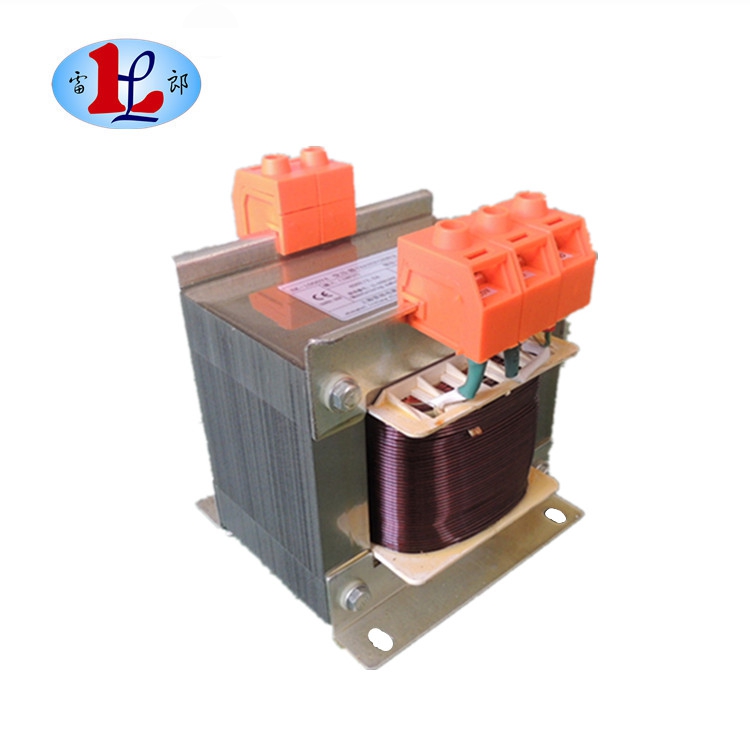 ����׃����